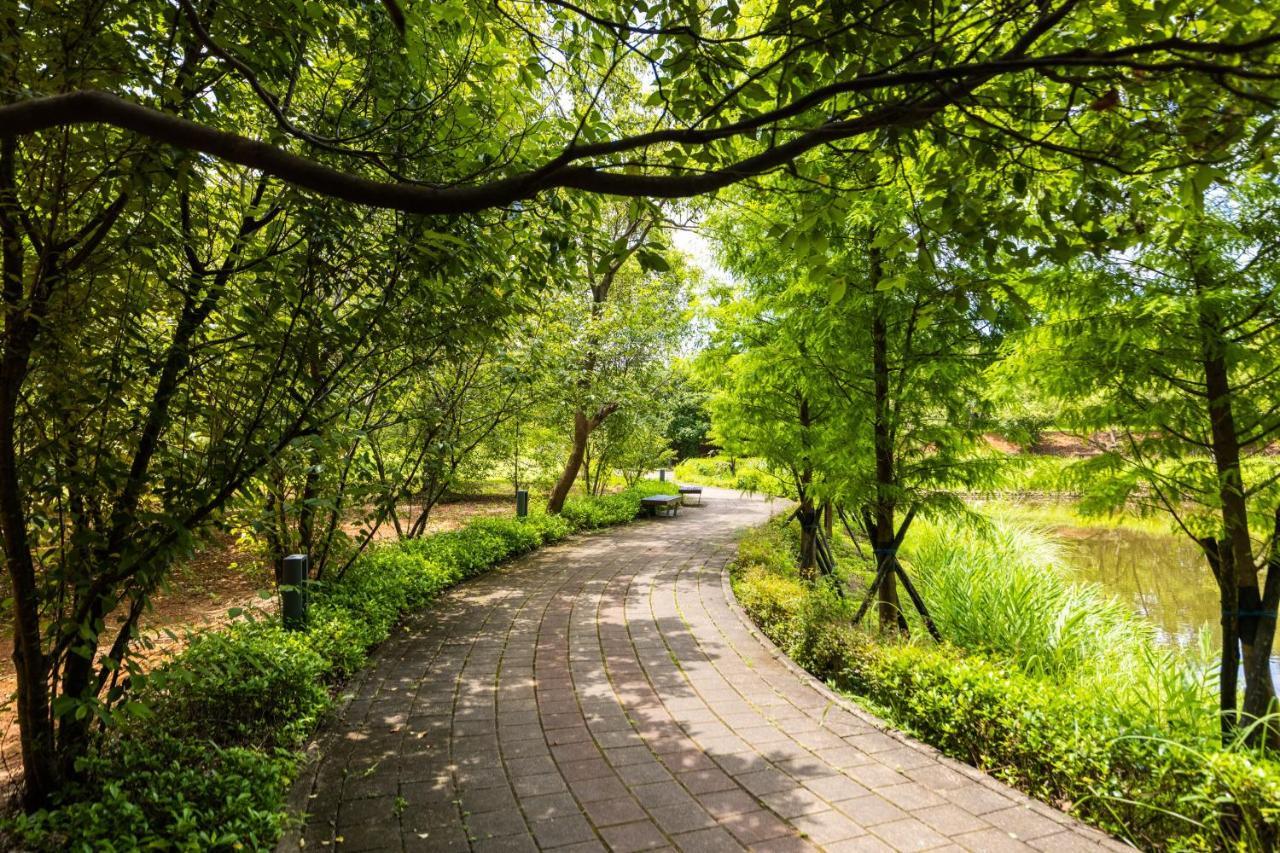 South Garden Hotels And Resorts Taoyuan Bagian luar foto